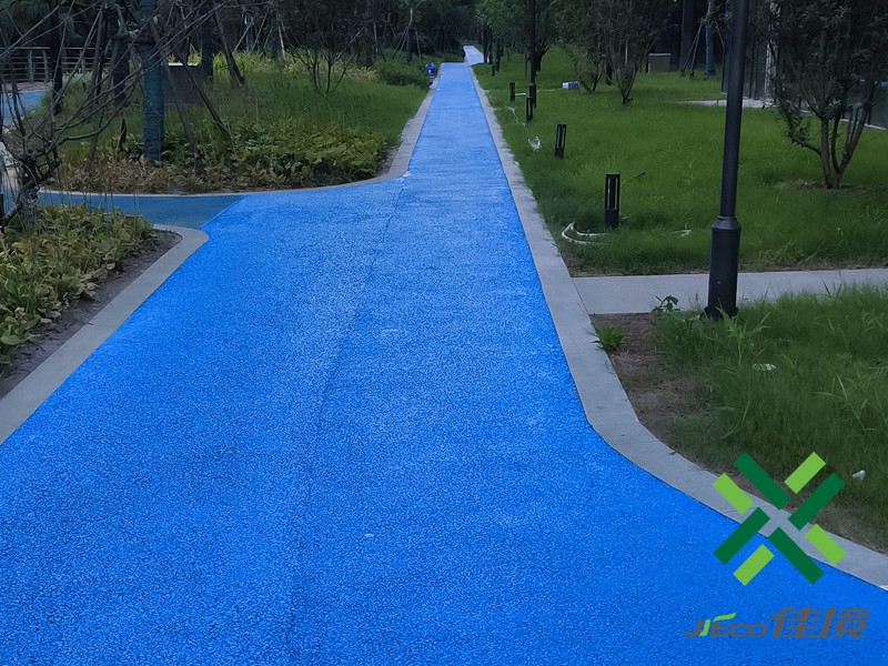 上海市閔行區(qū)瀝青改色